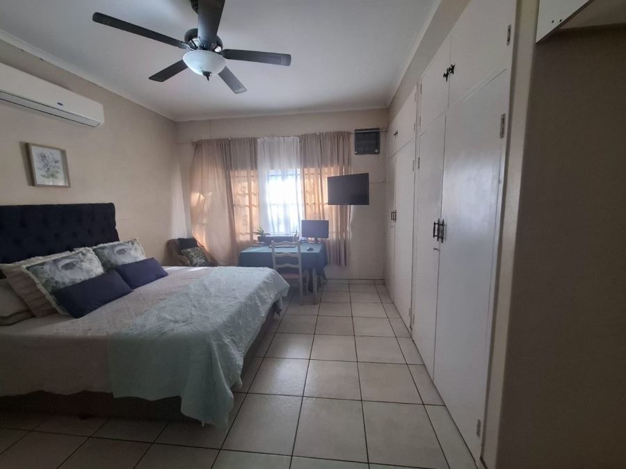 4 Bedroom Property for Sale in Safari Gardens North West